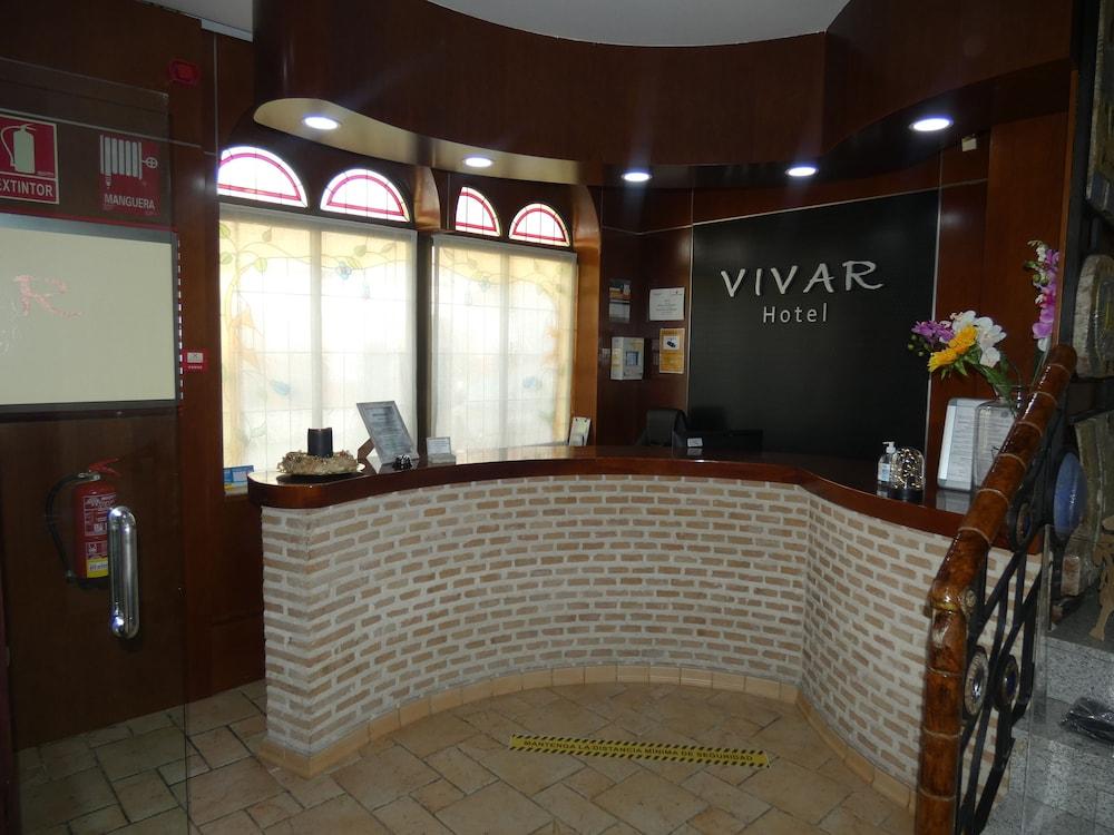 Hotel Vivar Griñón Buitenkant foto